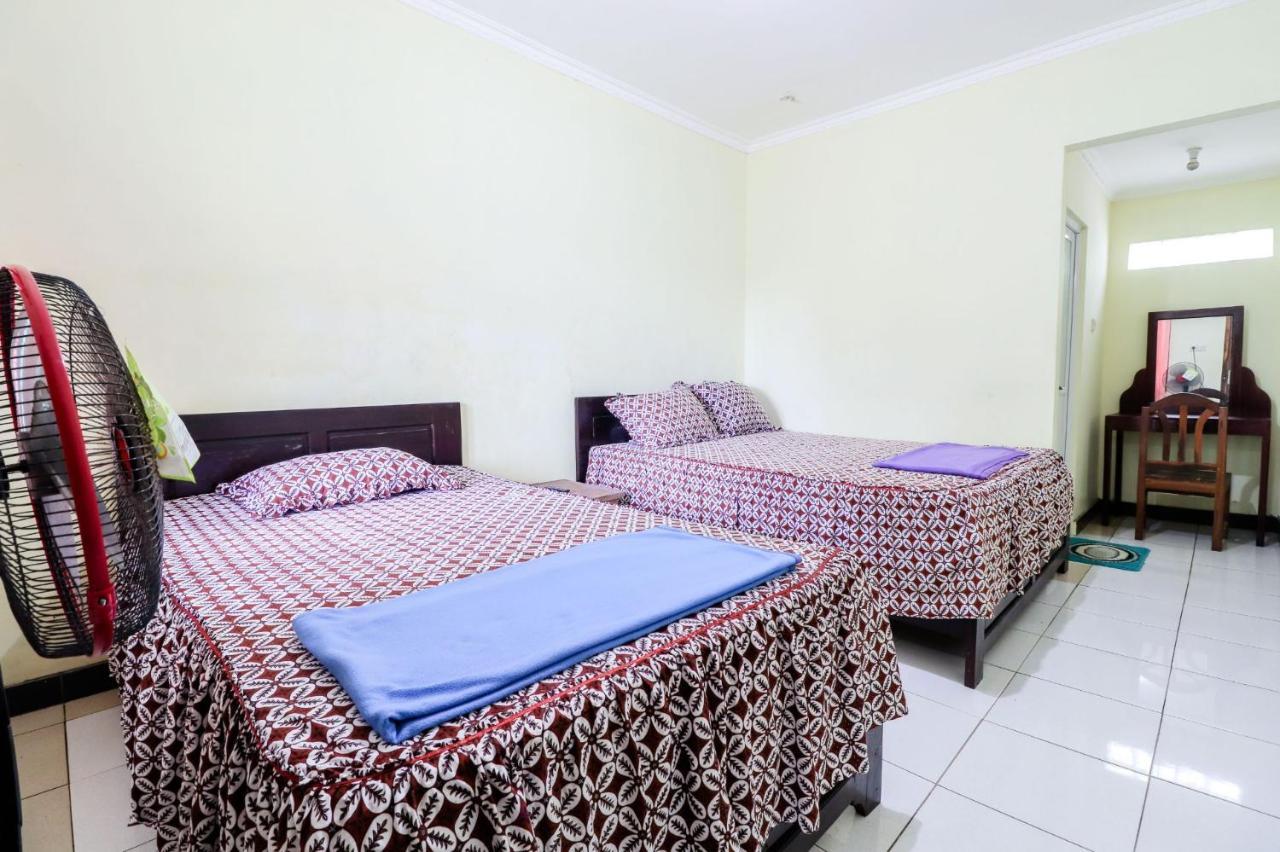 Rock Garden Homestay&Resto Tepus Exterior foto